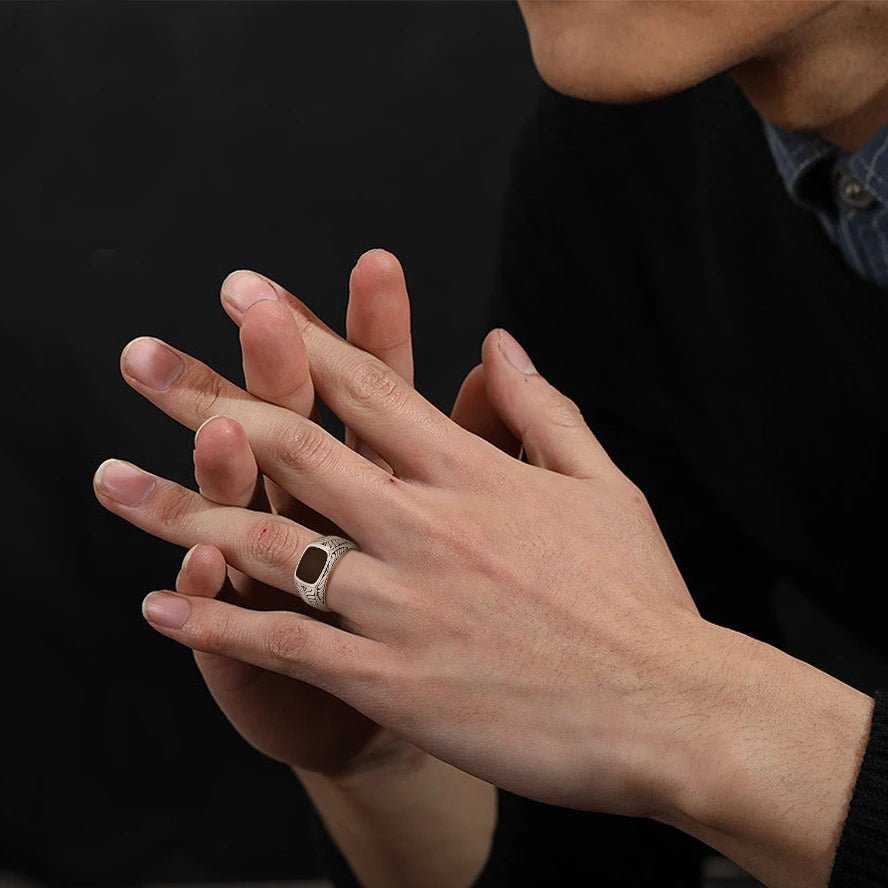 Chevron Ring - Luvéllin