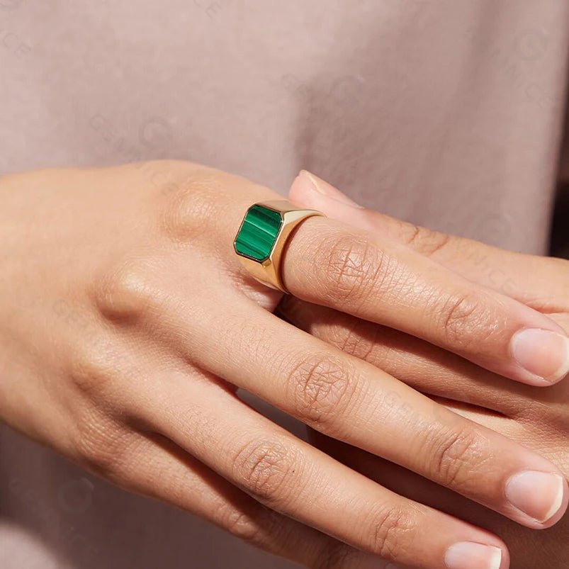 Emeraldus Ring - Luvéllin